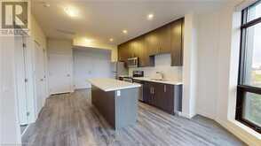 690 KING Street W Unit# 424 Kitchener