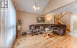 182 HOLLYRIDGE Crescent Kitchener