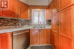 182 HOLLYRIDGE Crescent Kitchener