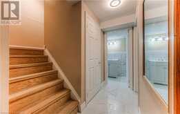 182 HOLLYRIDGE Crescent Kitchener