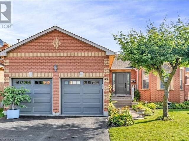 19 ATTWOOD Drive Cambridge Ontario