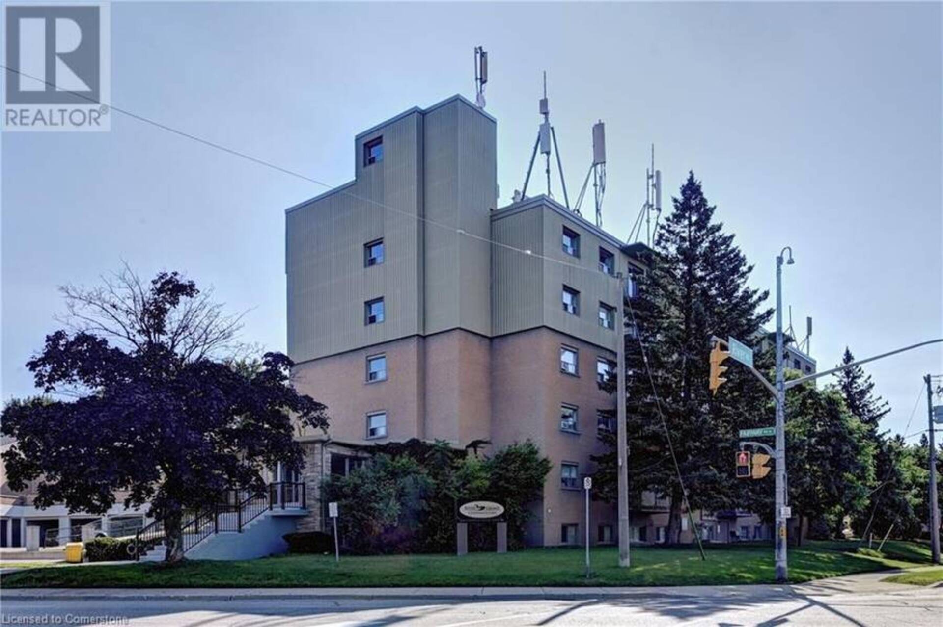 283 FAIRWAY Road N Unit# 106 Kitchener