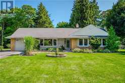 125 RIVERBANK Drive Cambridge