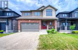 18 GELLERT DR Breslau