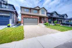 18 GELLERT DR Breslau