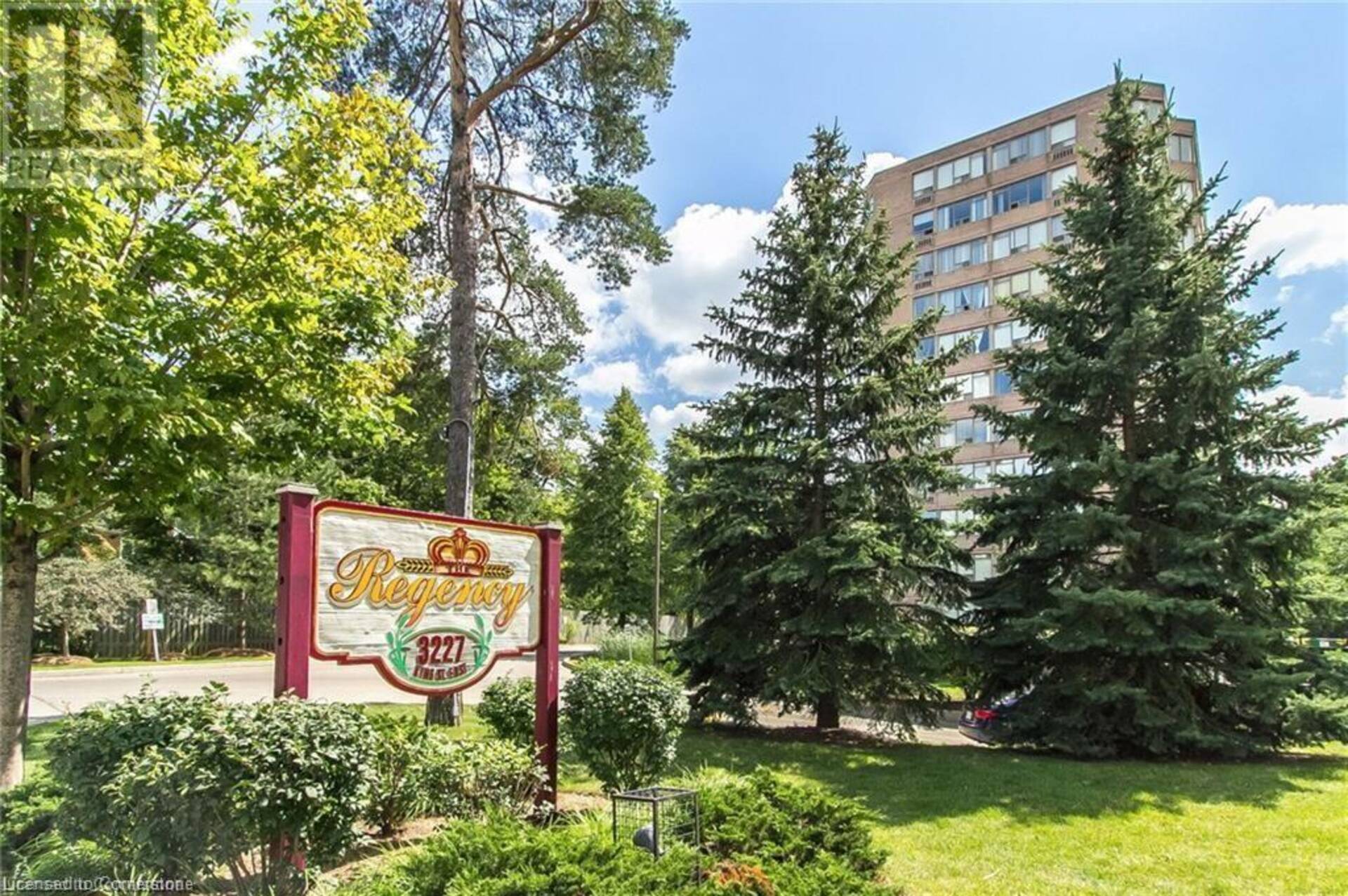 3227 KING Street E Unit# 1010 Kitchener