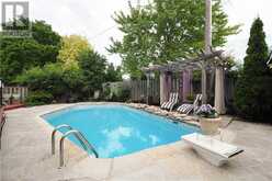 718 ROCKWAY Drive Kitchener