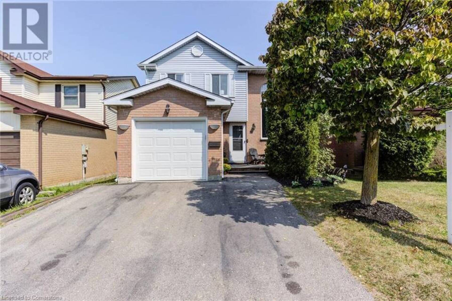 10 CAMROSE Court Kitchener