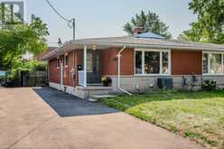 199 FOURTH Avenue Kitchener