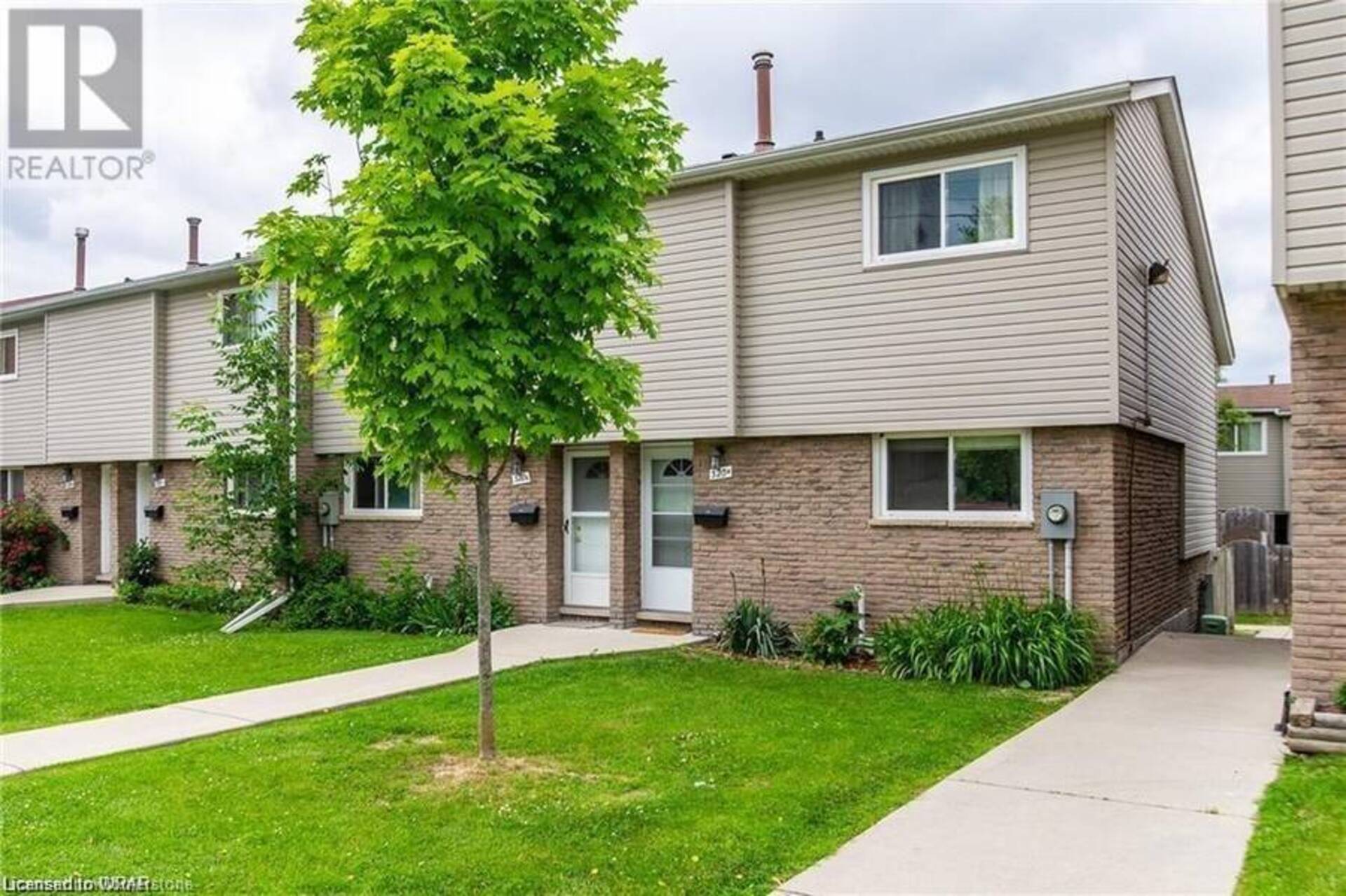 320 BLUEVALE Avenue N Unit# 52 Waterloo