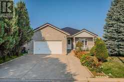 3 DINEEN Court Kitchener