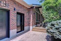 6552 EVERGREEN Avenue Lambton Shores