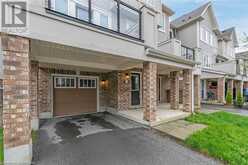 552 GOLDENROD Lane Unit# 121 Kitchener