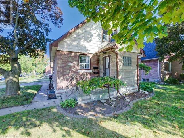 126 SPADINA Road W Kitchener Ontario