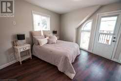 489 EAST Avenue Unit# B Kitchener