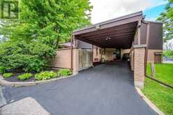 28 UNDERHILL Crescent Unit# 10 Kitchener