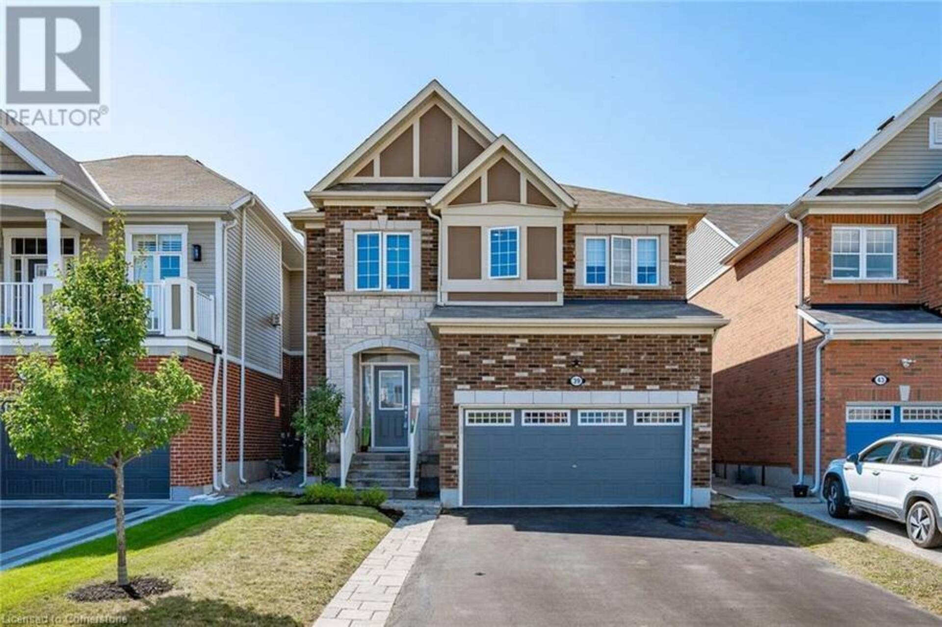 39 BASTIA Street Waterdown