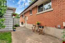 59 ELLIS Crescent S Waterloo