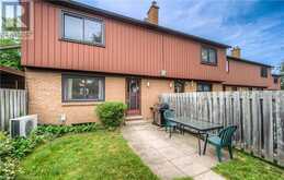 112 KINGSWOOD Drive Unit# 21 Kitchener