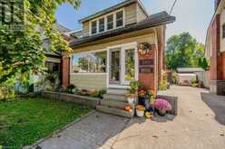 385 WELLINGTON Street N Kitchener