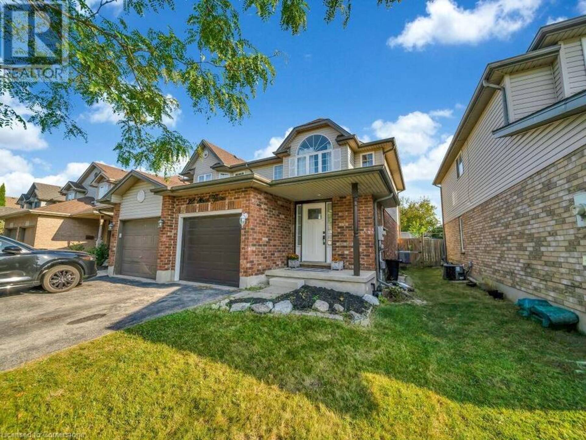 72 WOOD GROVE Crescent Cambridge