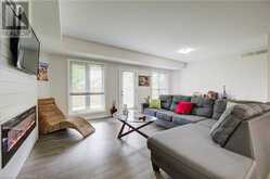 211 RACHELLE Crescent Unit# B Kitchener