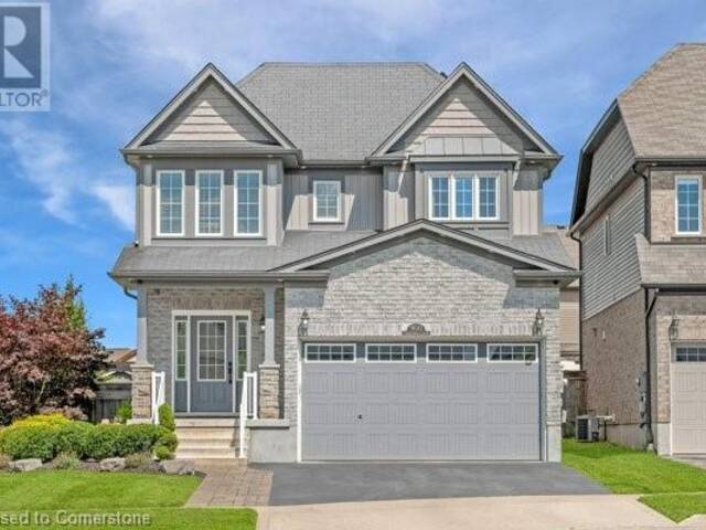 900 STEEPLERIDGE Court Kitchener Ontario