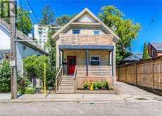 2 HILDA Place Kitchener