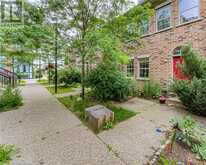 8 BEATRICE Lane Kitchener