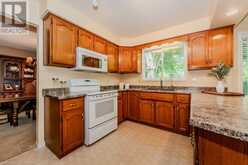 18 ROEHAMPTON Court Kitchener