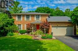 18 ROEHAMPTON Court Kitchener