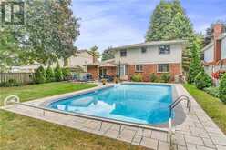 210 LIME KILN Road Ancaster