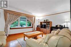 22 GRABER Place Kitchener