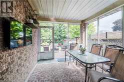 30 WAXWING Crescent Guelph