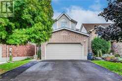 30 WAXWING Crescent Guelph