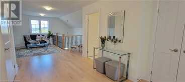 280 TALL GRASS Crescent Unit# 3 Kitchener