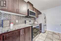 135 HARDCASTLE DRIVE Unit# 106 Cambridge