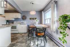 283 FAIRWAY Road N Unit# 201 Kitchener