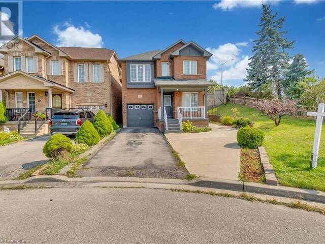 32 ELMPARK Court Brampton Ontario