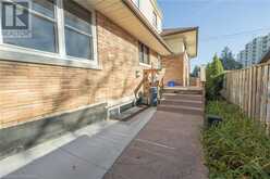 11 BELMONT Avenue W Kitchener