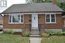 57 WOODWARD Avenue Kitchener