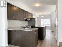 124 COMPASS TRAIL Trail Unit# 35 Cambridge