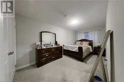 235 CHAPEL HILL Drive Unit# 4 Kitchener