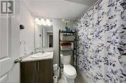 235 CHAPEL HILL Drive Unit# 4 Kitchener