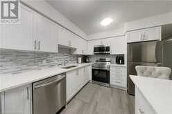 235 CHAPEL HILL Drive Unit# 4 Kitchener