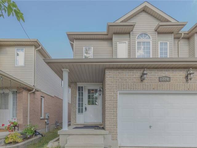 224 BUTTERCUP Court Waterloo Ontario