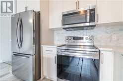 3380 SINGLETON Avenue Unit# 82 London