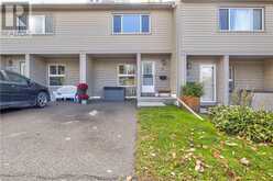 15 GREEN VALLEY Drive Unit# 27 Kitchener