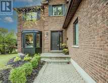 52 NOTCHWOOD Court Kitchener