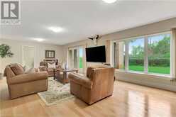 260 DEER RIDGE Drive Unit# 47 Kitchener